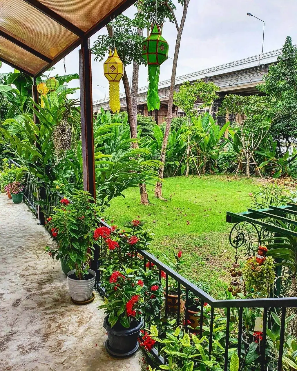 Garden and riverside